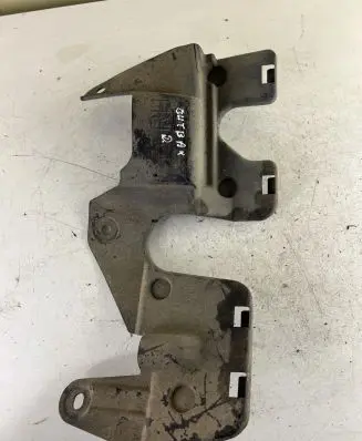 Subaru Outback Engine splash shield/under tray S93200150
