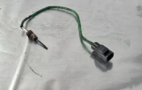 Ford Grand C-MAX Exhaust gas temperature sensor F1F112B591CA