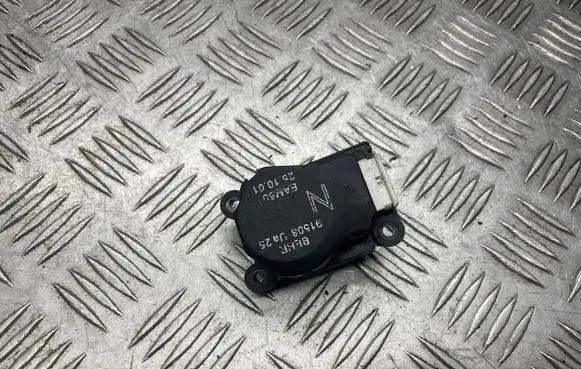 Citroen Xsara Picasso Air flap motor/actuator EAM501 251001 91508UA25