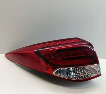 Hyundai i40 Rear/tail lights 924013Z5