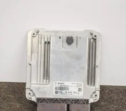 BMW 4 F32 F33 Engine control unit/module 8475351 0281035429