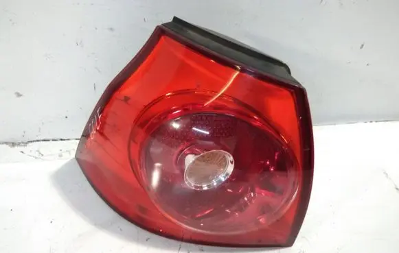 Volkswagen Golf V Rear/tail lights