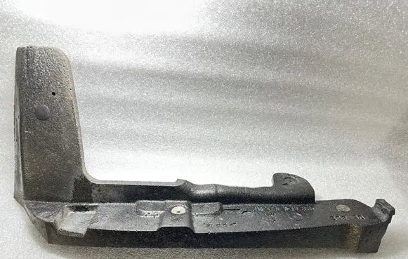 Audi A6 S6 C6 4F Fender foam support/seal 4F0821112