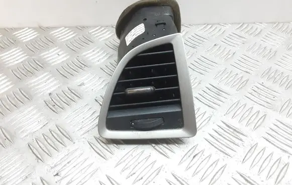 Opel Astra J Dashboard side air vent grill/cover trim 13300541