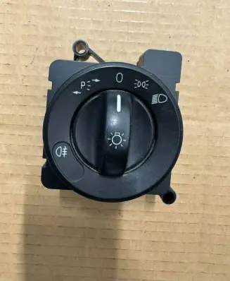 Mercedes-Benz Sprinter W906 Light switch A9065450504