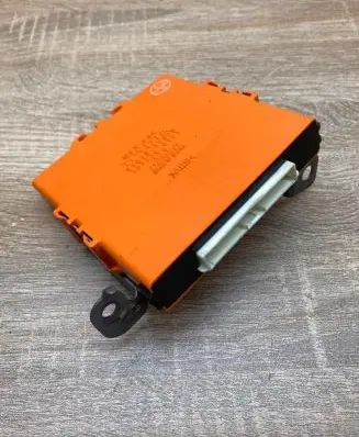 Toyota Prius (XW20) Other control units/modules 8967047020 1012380161