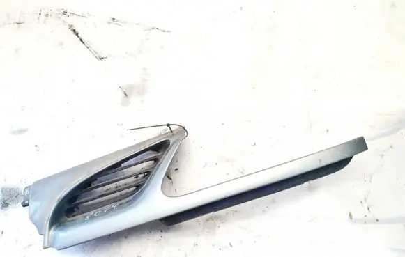 Renault Scenic I Front grill 7700834200
