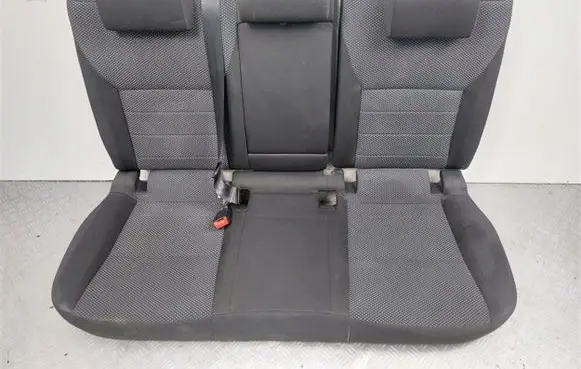 Skoda Octavia Mk3 (5E) Second row seats 5E0885375E