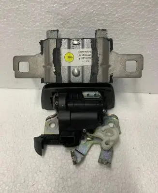 Audi A4 S4 B9 Tailgate/trunk/boot lock/catch/latch