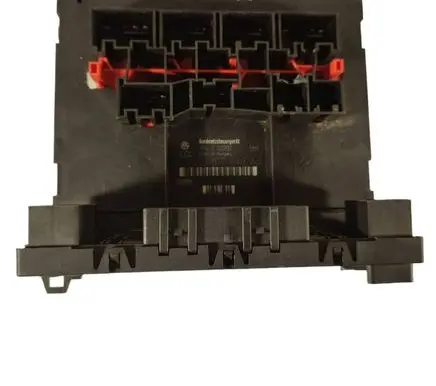 Volkswagen PASSAT B6 Comfort/convenience module 3C0937049AJ 28107526