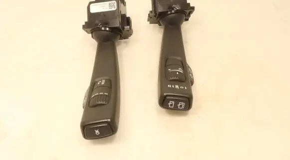 Volvo V40 Light switch 