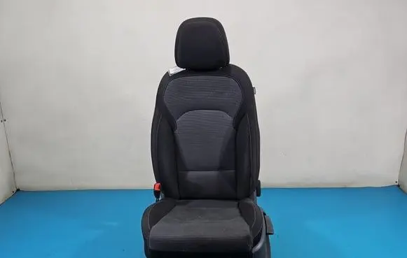 Hyundai i30 Front driver seat IMPRK1603725