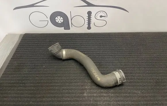 Mercedes-Benz GLC X253 C253 Engine coolant pipe/hose A2535019282