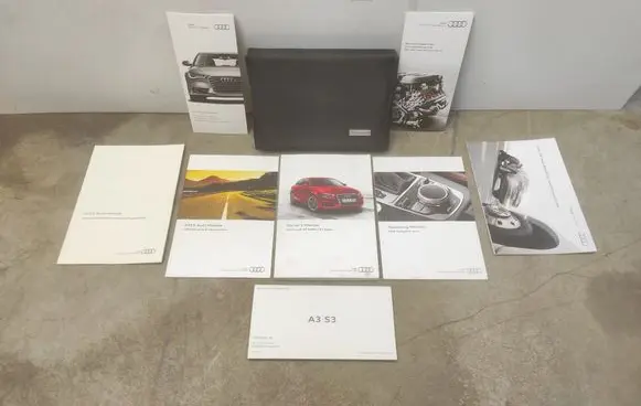 Audi A3 S3 8V User manual 