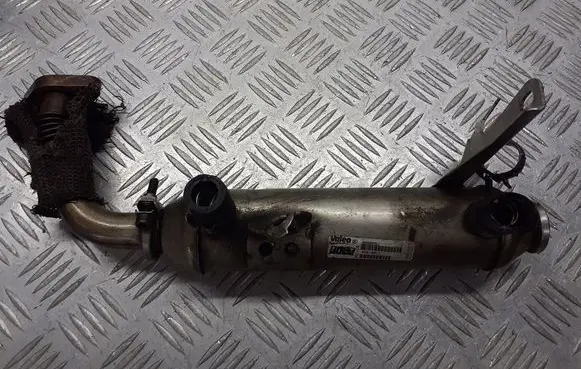 Alfa Romeo 147 EGR valve cooler 46810017