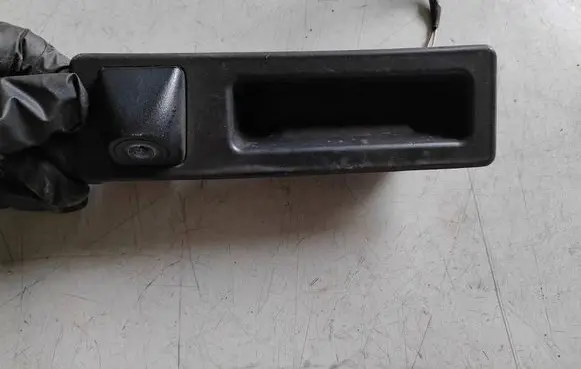 BMW 5 F10 F11 Tailgate/trunk/boot open switch 