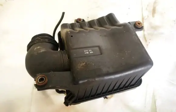 KIA Sorento Air filter box 281103e700 28110-3e700