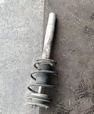 BMW 5 E39 Front shock absorber/damper