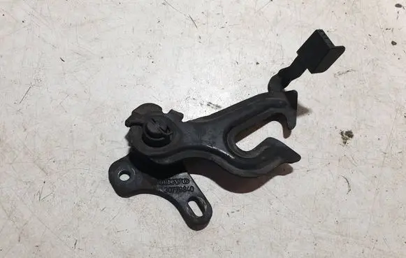 Volvo XC70 Engine bonnet/hood lock/catch 30779840