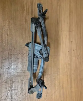 Fiat 500X Front wiper linkage and motor 0390243562