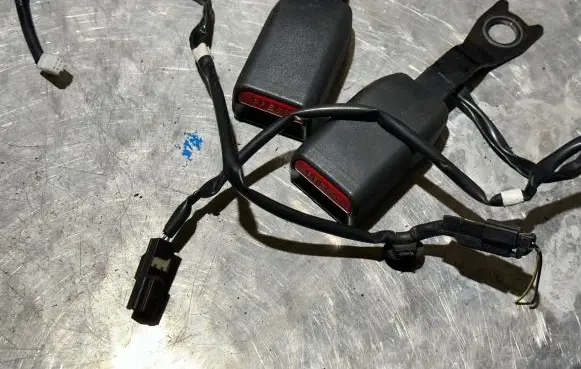 Citroen C-Crosser Front seatbelt buckle 6054291A