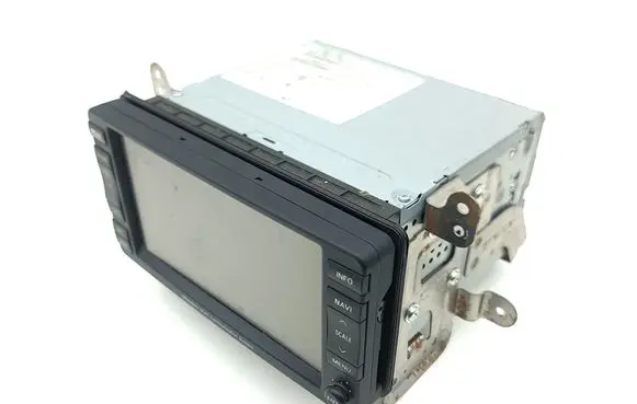 Mitsubishi Outlander Radio/CD/DVD/GPS head unit 8750A239