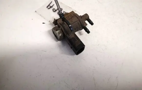 Audi A6 S6 C5 4B Turbo solenoid valve 1j0906283c