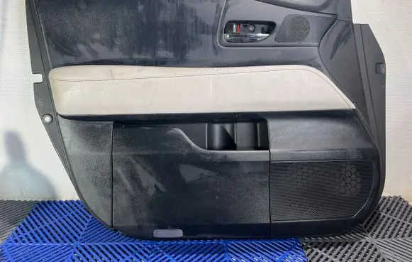 Lexus RX 450H Front door card panel trim 6776448040