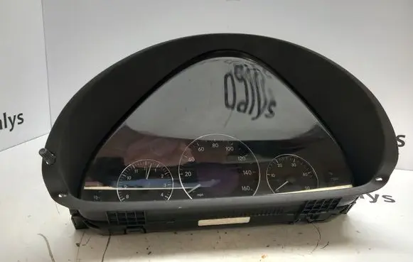 Mercedes-Benz CLK A209 C209 Speedometer (instrument cluster) A2095403611 2095403611