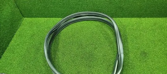 KIA Pro Cee'd III Front door rubber seal 