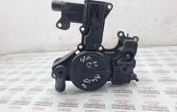 Audi A4 S4 B8 8K Oil breather separator 06H103495H 06H103226A
