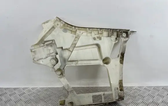 BMW 3 G20 G21 Rear bumper mounting bracket 8069394 15857711 0506670