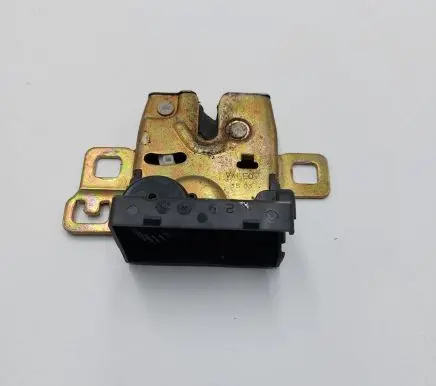 Tailgate/trunk/boot lock/catch/latch