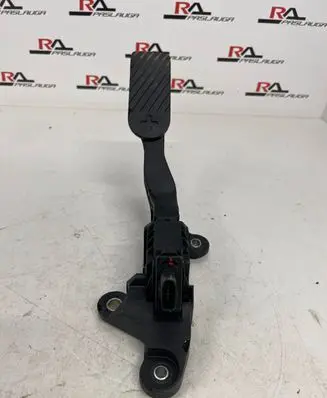 KIA EV6 Accelerator throttle pedal 00136810