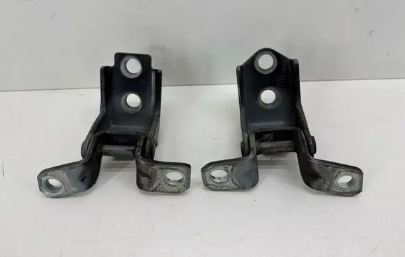 Mazda 6 Front door hinge set 