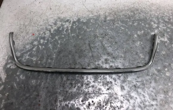 Skoda Yeti (5L) Front grill 5L0853607-BILI 5L0853607