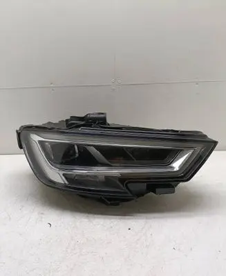 Audi A3 S3 8V Headlight/headlamp 8V0941034C 90104563
