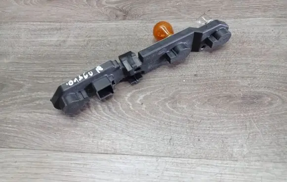 Volvo S60 Tail light bulb cover holder 153852