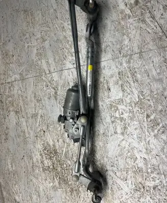 BMW X5 F15 Front wiper linkage and motor 735034104 7350341 AX1590606141