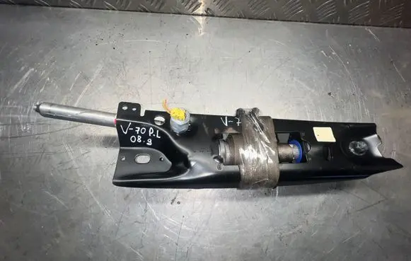 Volvo V70 Front seatbelt 6041213RH