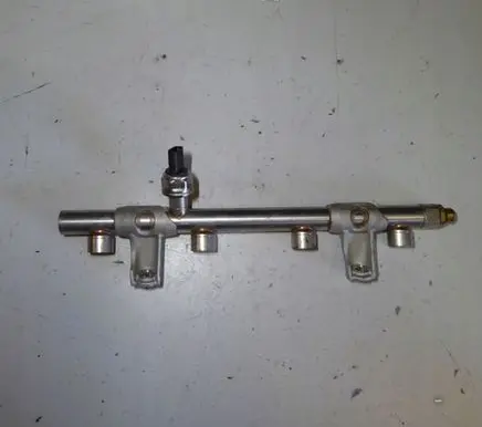 Volkswagen Arteon Fuel main line pipe 06L133317M