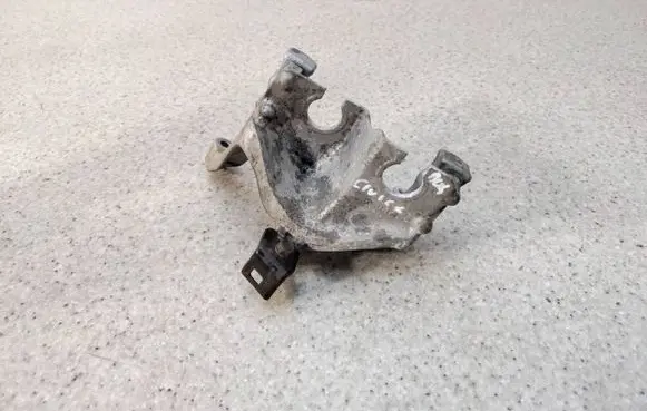 Honda Civic X Gearbox mounting bracket