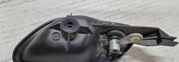 BMW 5 E39 Front door interior handle 8226050