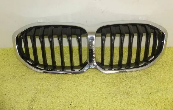 BMW 1 F40 Front grill BTA7076895