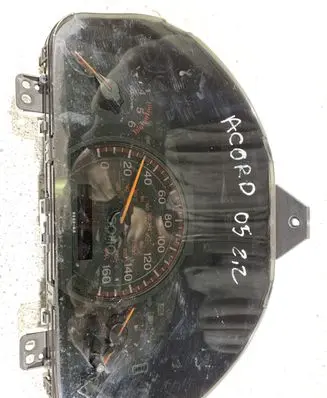 Honda Accord Speedometer (instrument cluster) 78100E200