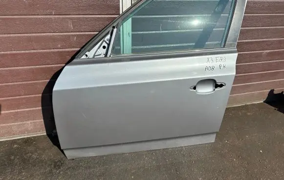 BMW X3 E83 Front door