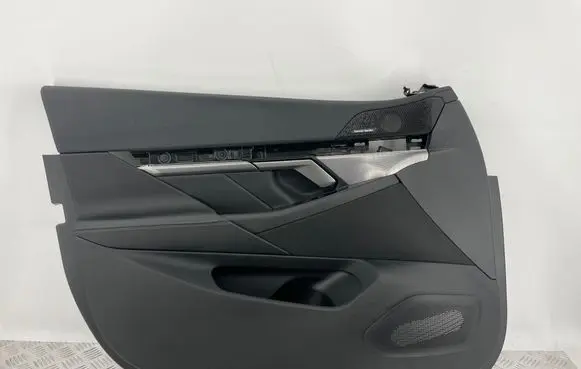 BMW 5 G60 G61 Front door card panel trim 4303476 120124704 0004270550