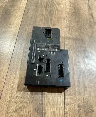 Mercedes-Benz E C207 W207 SAM control unit 2129060005 2129021201