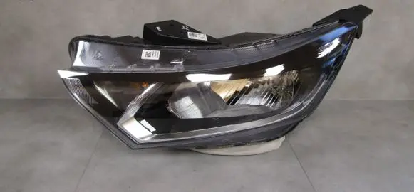 Hyundai i20 (BC3 BI3) Headlight/headlamp 92101Q0050 01070499900010