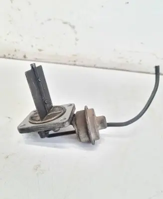 Subaru Outback (BS) Vacuum valve 4C26